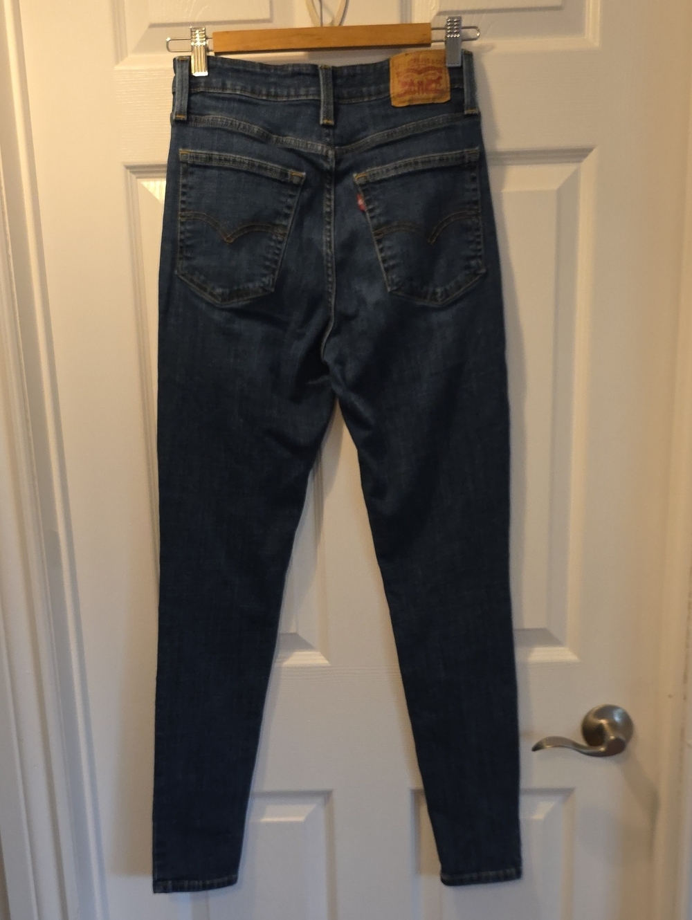 Levi's Women's Dark Blue High-Rise Slim Jeans